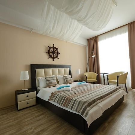 Velier Apartment Mamaia Exterior foto